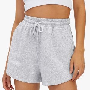 NWT Automet gray elastic waist pull on shorts sweat shorts - size small